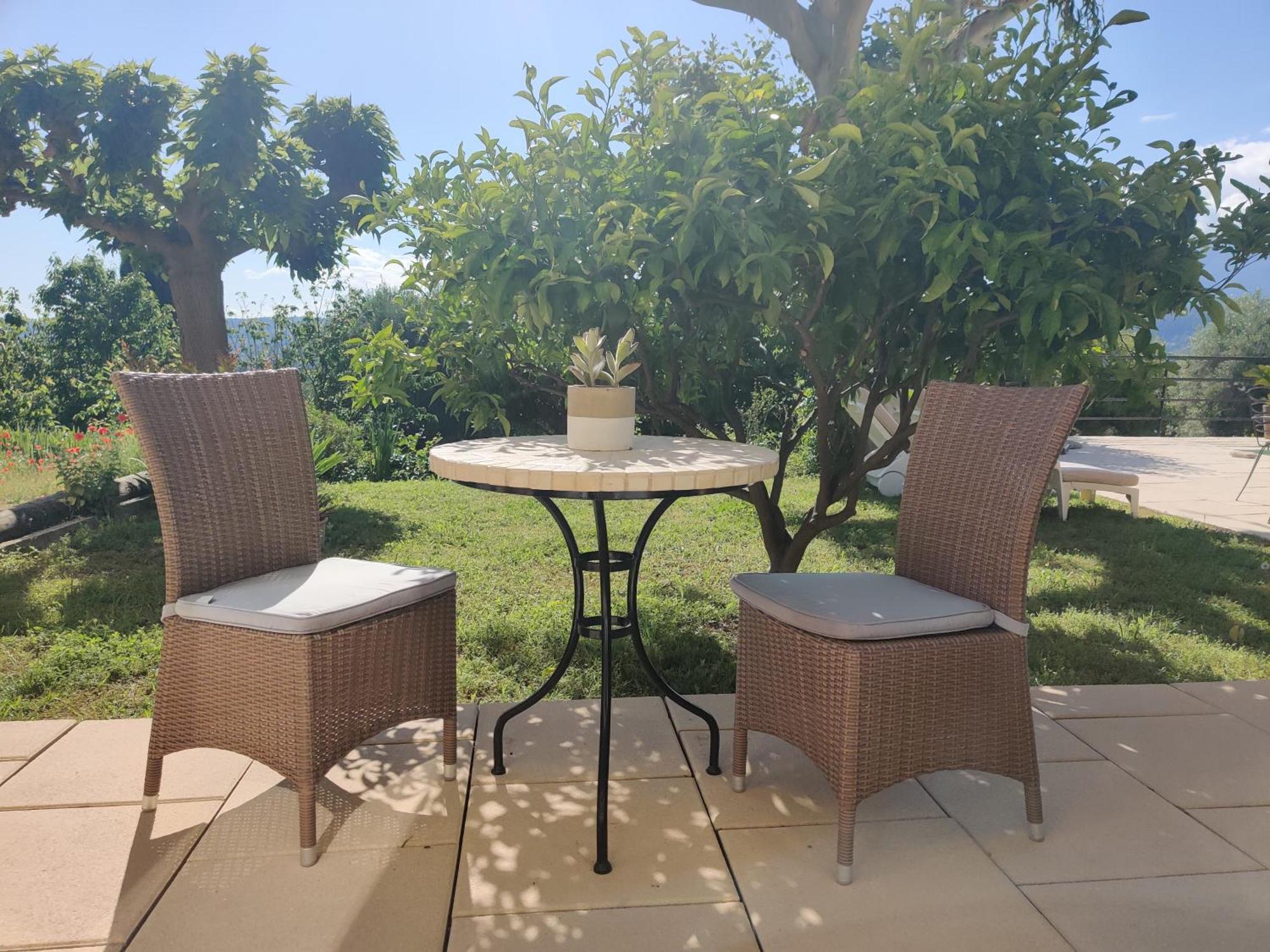 Les Collines De St Paul Bed & Breakfast Saint-Paul-de-Vence Exterior photo